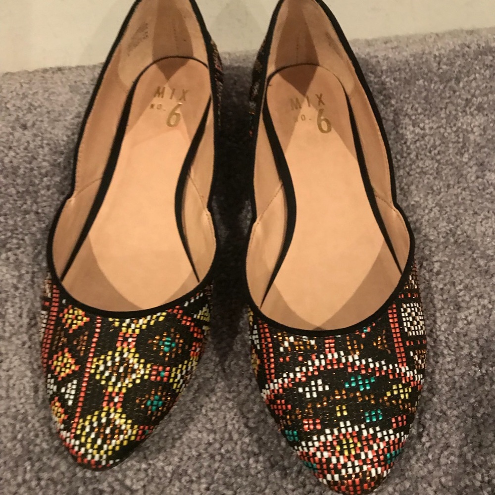 Women’s flats